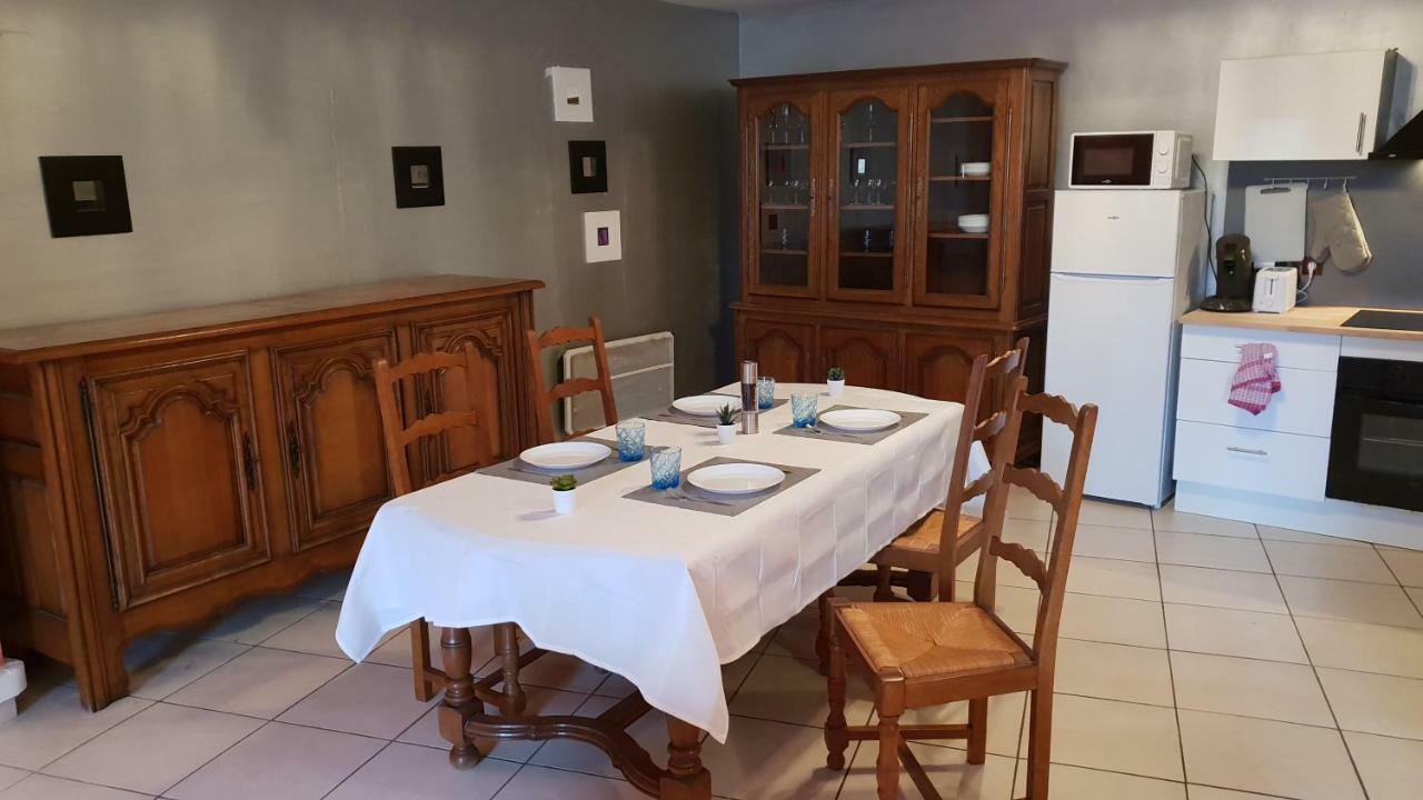 Villa Les Barons De Guers Castelnau-de-Guers Esterno foto